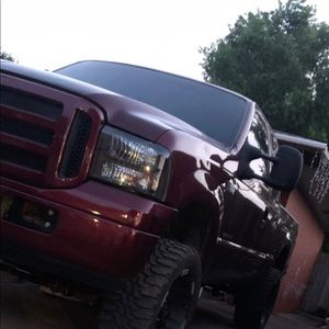 Meet your Posher, Elian